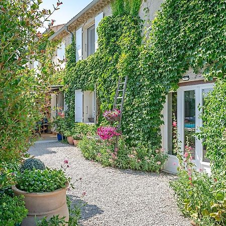 Chambres D'Hotes Et Gites Le Mas Mellou 오랑주 외부 사진