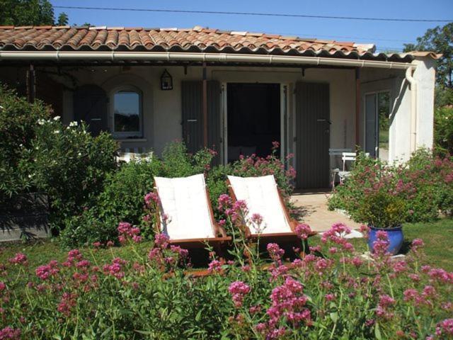 Chambres D'Hotes Et Gites Le Mas Mellou 오랑주 외부 사진