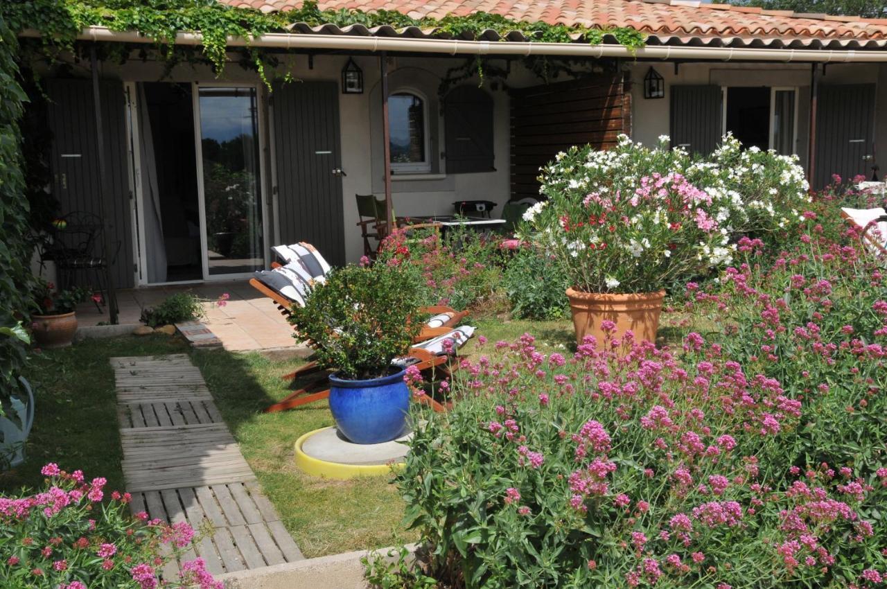 Chambres D'Hotes Et Gites Le Mas Mellou 오랑주 외부 사진