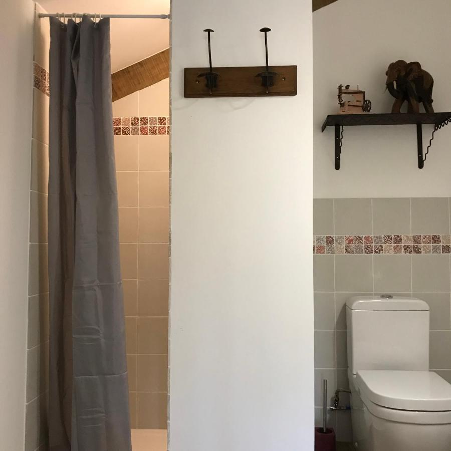 Chambres D'Hotes Et Gites Le Mas Mellou 오랑주 외부 사진